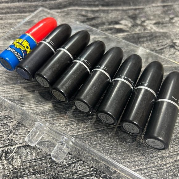 MAC Lipstick bundle - Purple - Pink Tones + Special Edition Wonder Woman - Picture 4 of 6